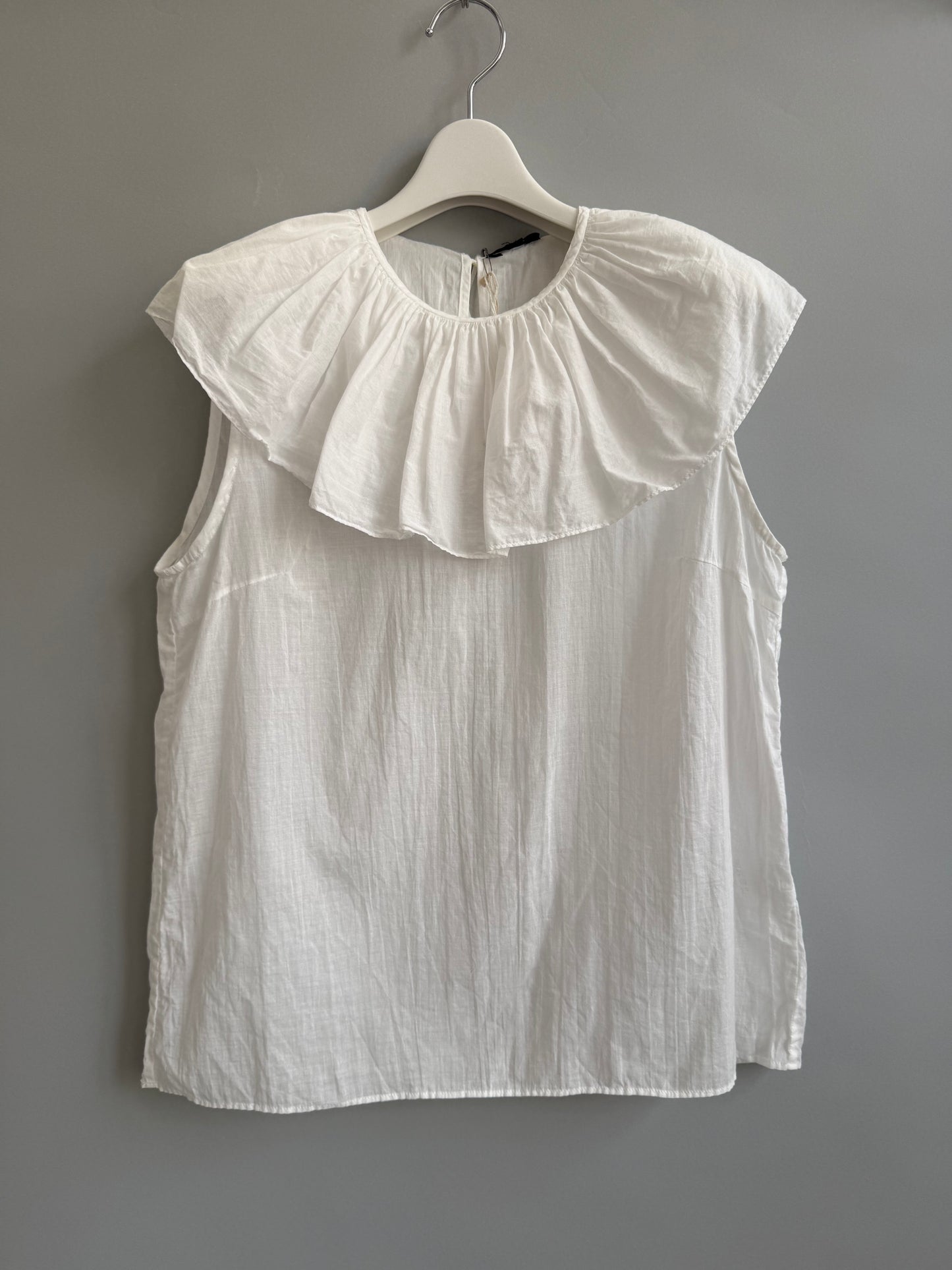 R&D.M.Co- G.D LAWN PIERROT COLLAR NO SLEEVE BLOUSE(7519)
