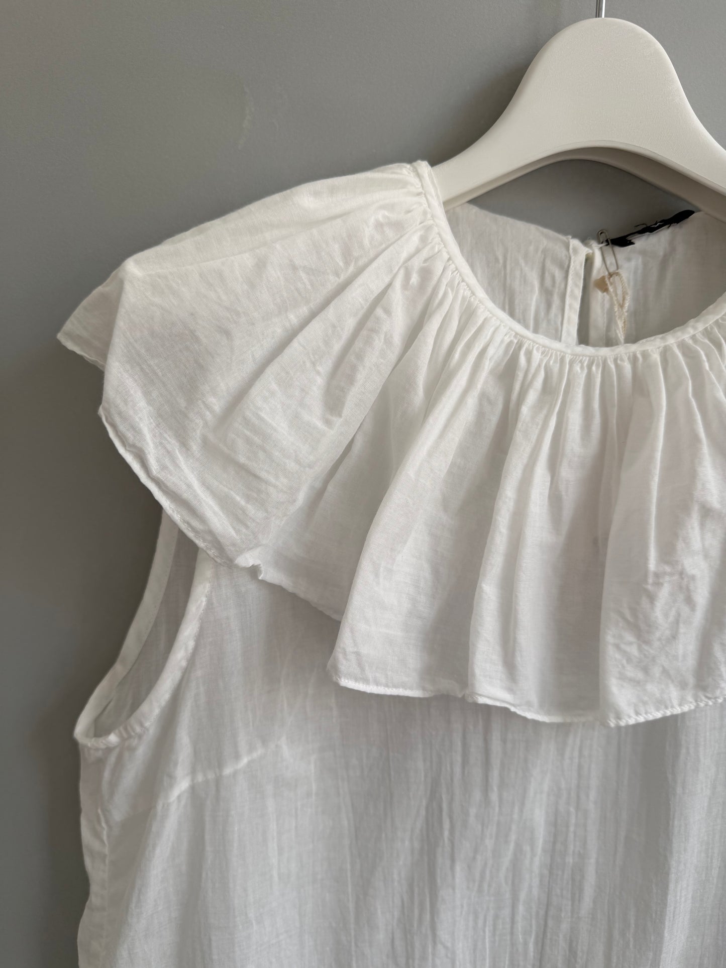 R&D.M.Co- G.D LAWN PIERROT COLLAR NO SLEEVE BLOUSE(7519)