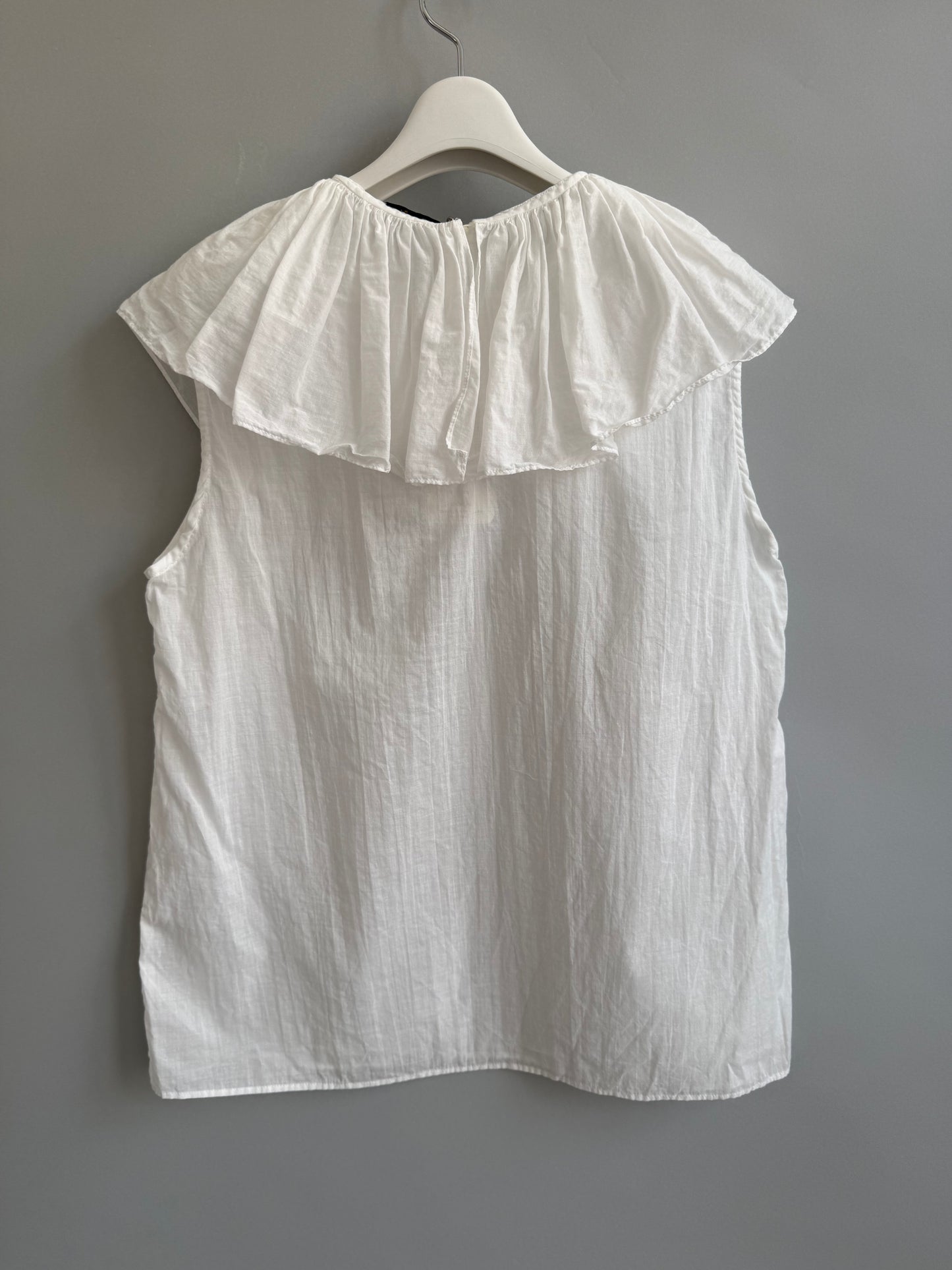 R&D.M.Co- G.D LAWN PIERROT COLLAR NO SLEEVE BLOUSE(7519)