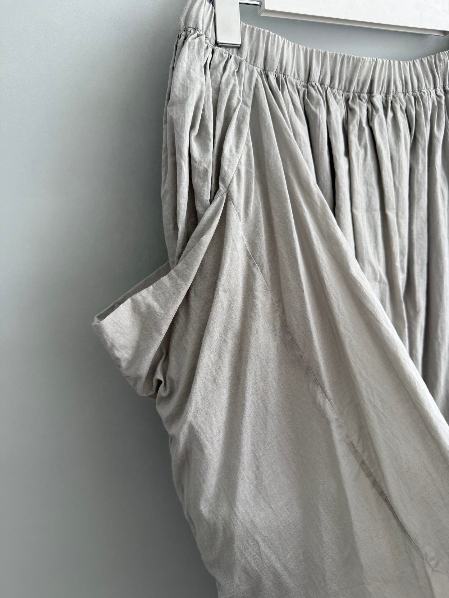 R&D.M.Co- G.D LAWN WRINKLE POCKET SKIRT(7523)