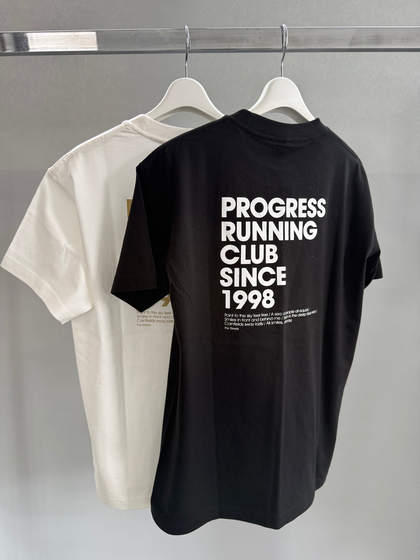 PROGRESS RUNNING CLUB "1998" S/SLV Tee(11)for unisex