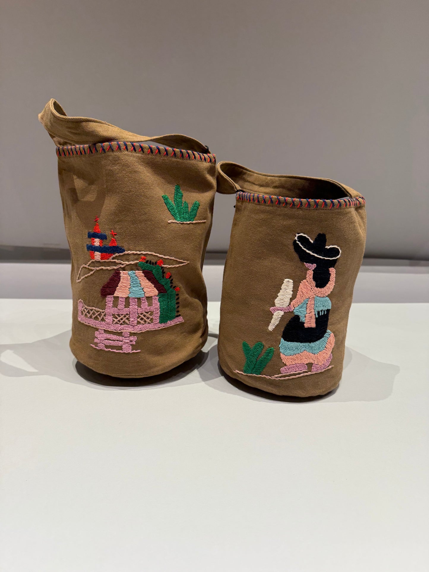 dahl'ia embroidery bag(DBA-51)S size