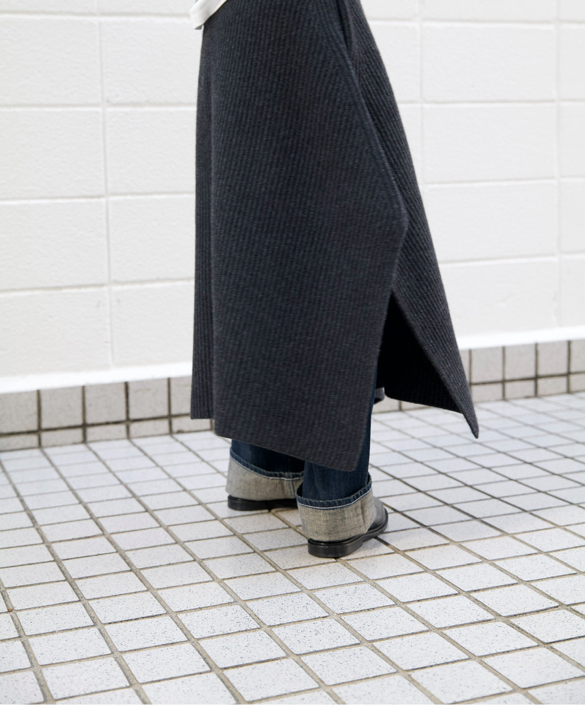 christian wijnants ASYMETRICAL RIB SKIRT WITH SIDE SLITS(WRW8588KLIKA)