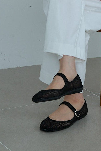 O'Kyti Button strap shoes