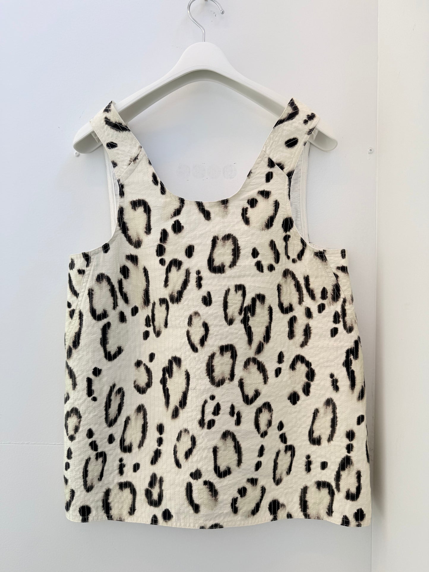 christian wijnants V-NECK TOP WITH SIDE PANELS