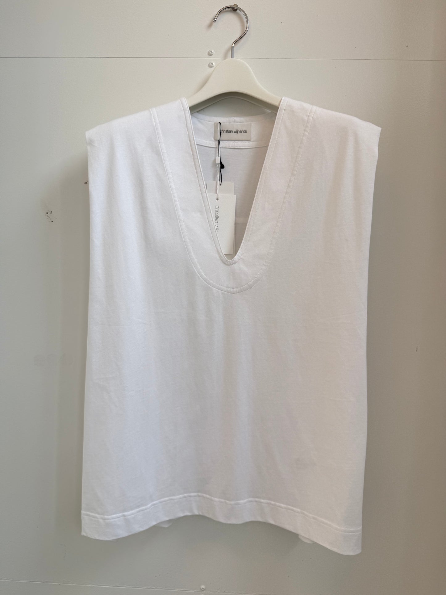 christian wijnants SLEEVELESS TOP WITH V-NECK
