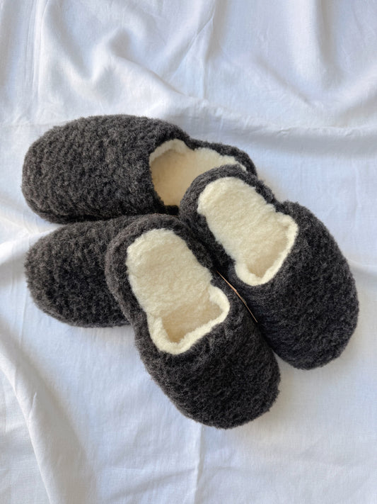 COLDBREAKER Slipper- Basic