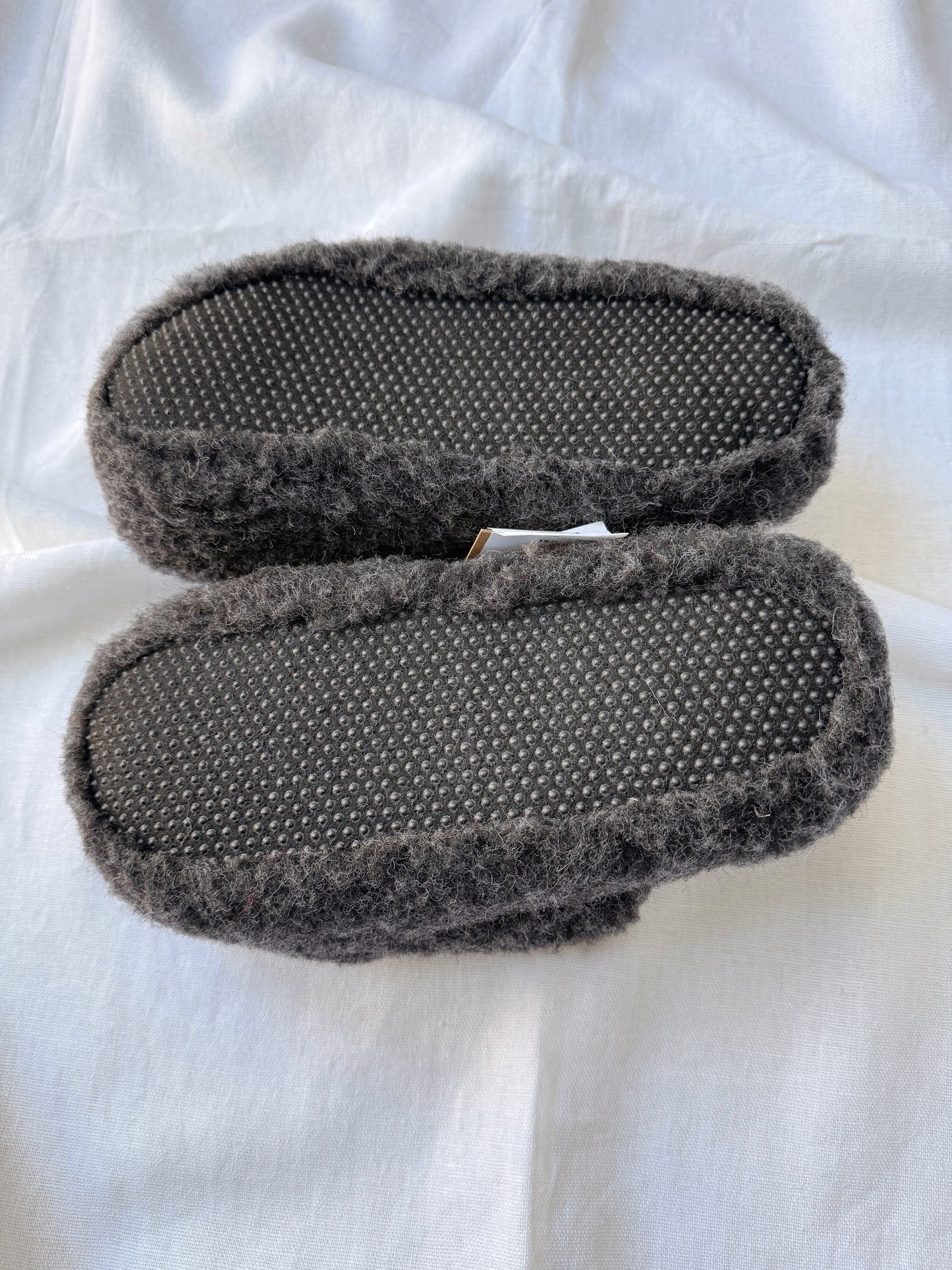 COLDBREAKER Slipper- Basic